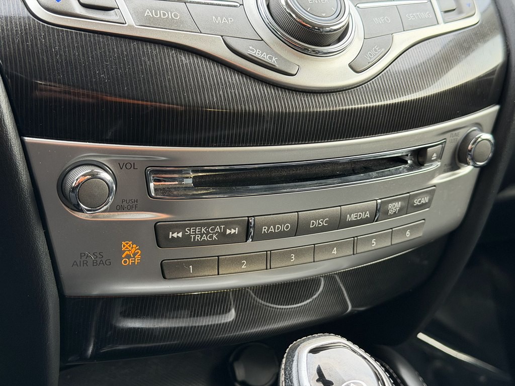 2017 INFINITI QX60 Image 31