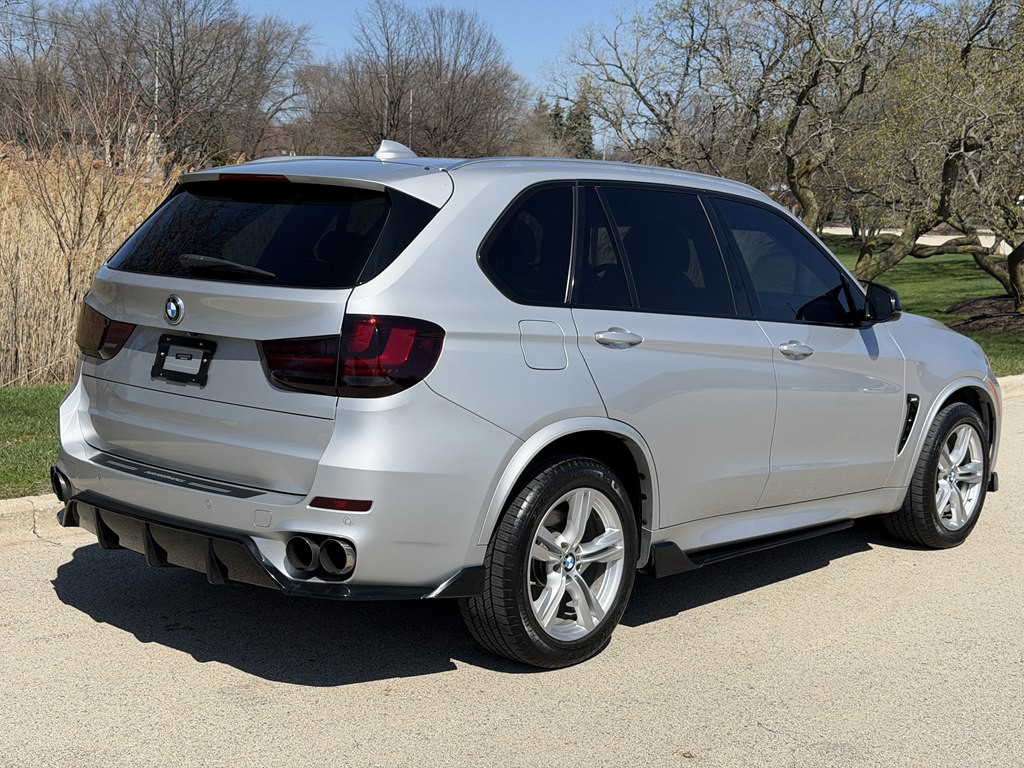 2016 BMW X5 Image 2