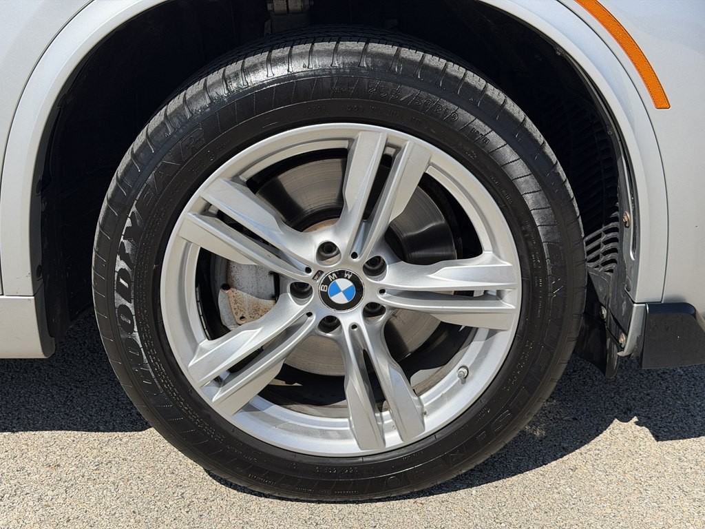 2016 BMW X5 Image 17