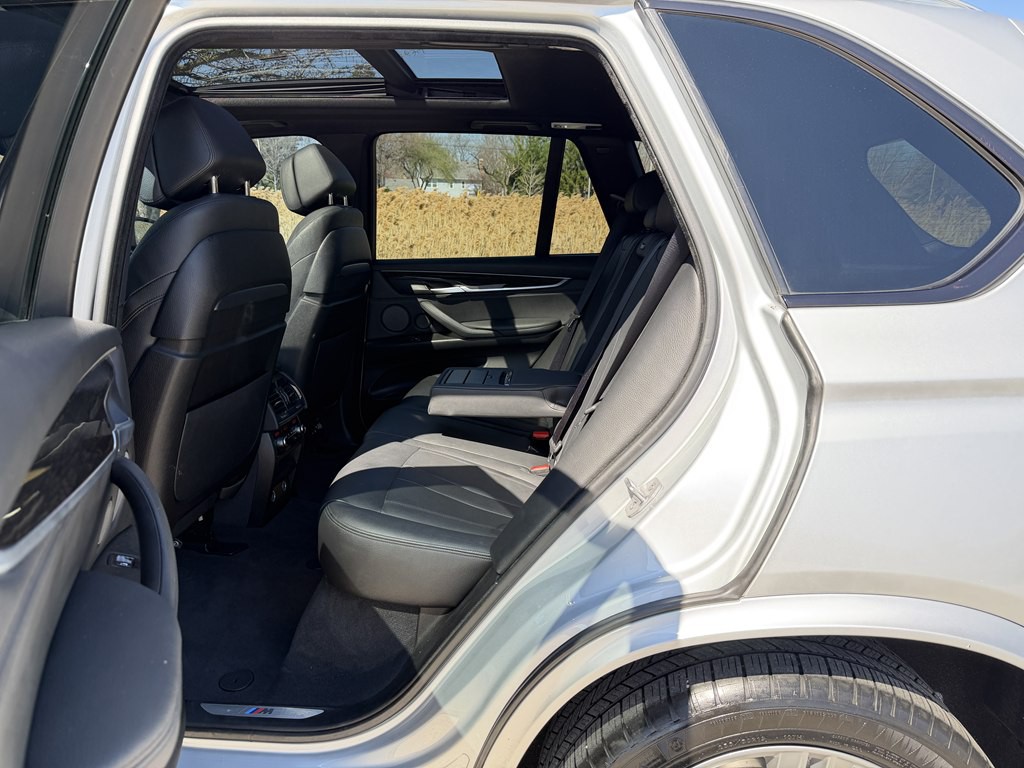 2016 BMW X5 Image 23