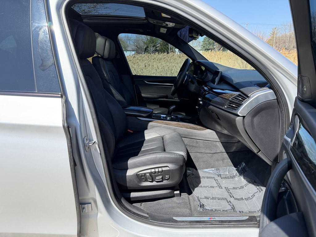 2016 BMW X5 Image 29