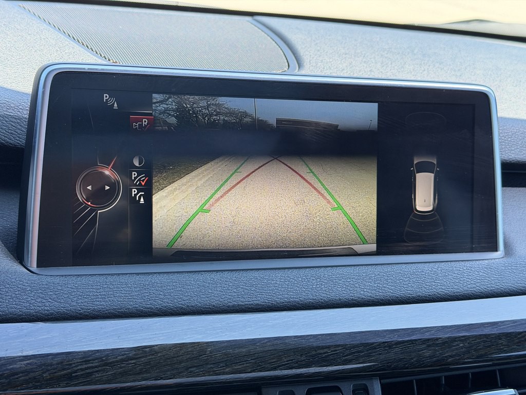 2016 BMW X5 Image 32