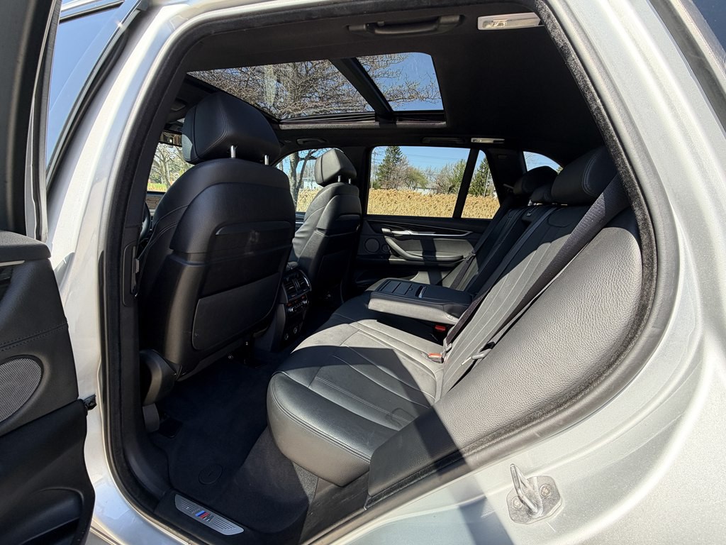 2016 BMW X5 Image 36