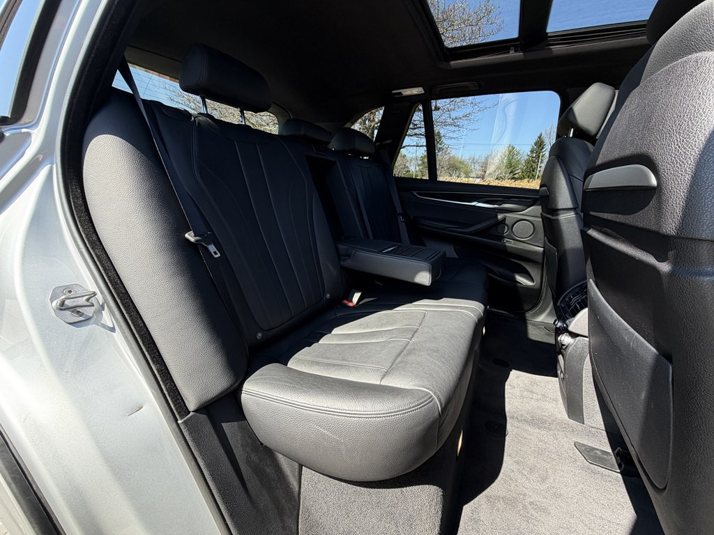 2016 BMW X5 Image 52
