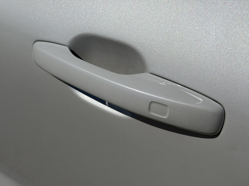 2018 Volvo XC60 Image 11