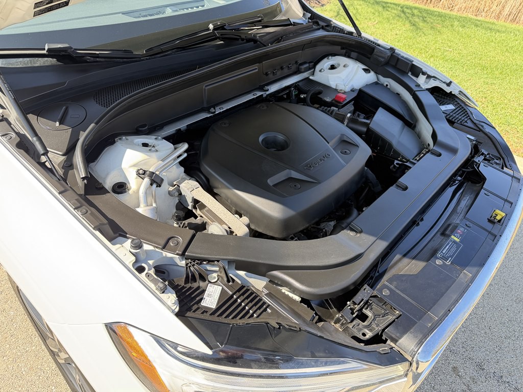 2018 Volvo XC60 Image 23