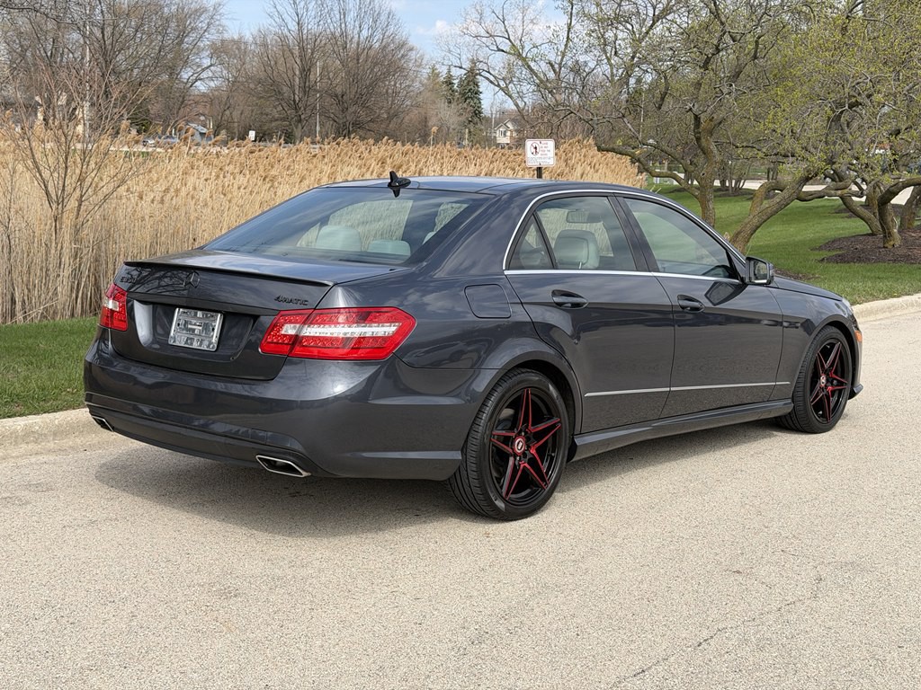2011 Mercedes-Benz E-Class Image 2