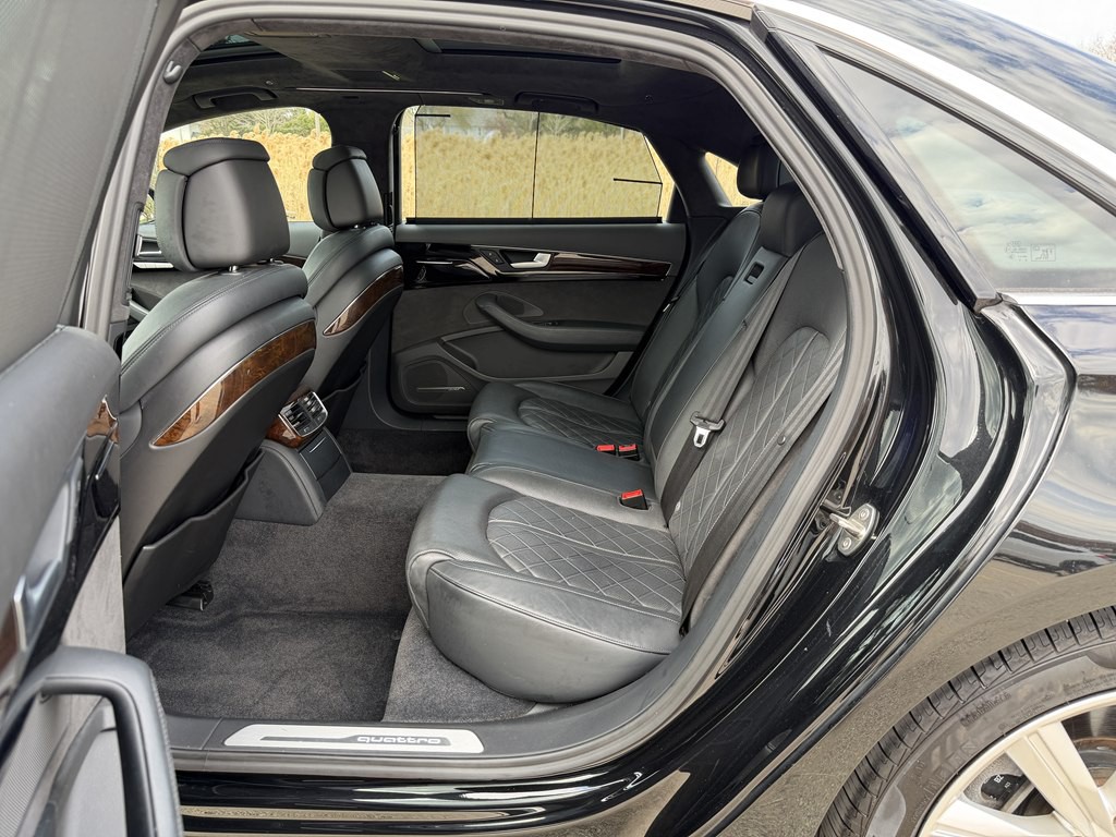 2011 Mercedes-Benz E-Class Image 56