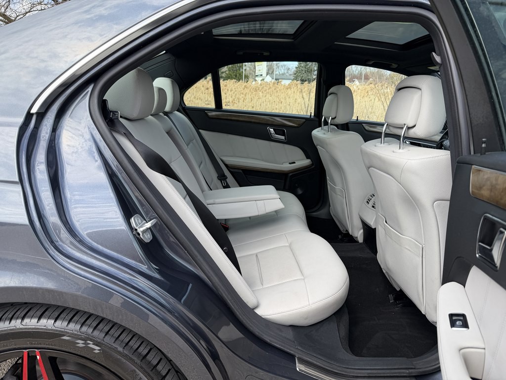 2011 Mercedes-Benz E-Class Image 58