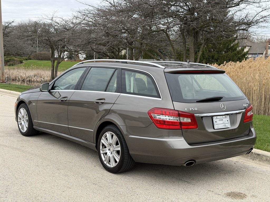2012 Mercedes-Benz E-Class Image 4