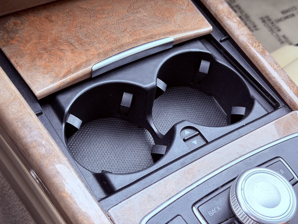 2012 Mercedes-Benz E-Class Image 33