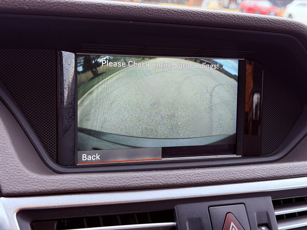 2012 Mercedes-Benz E-Class Image 36