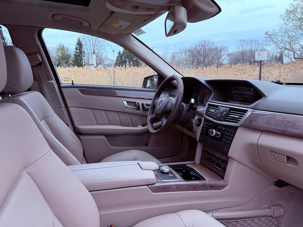 2012 Mercedes-Benz E-Class Image 50