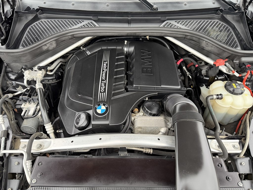 2016 BMW X5 Image 18