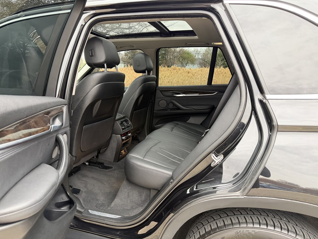 2016 BMW X5 Image 29