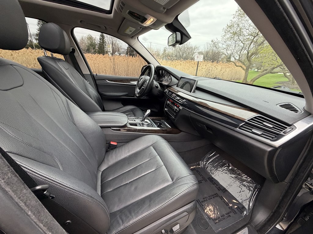 2016 BMW X5 Image 38