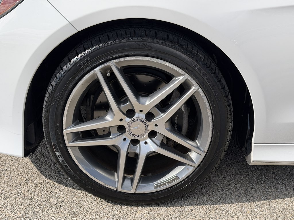 2016 Mercedes-Benz E-Class Image 15