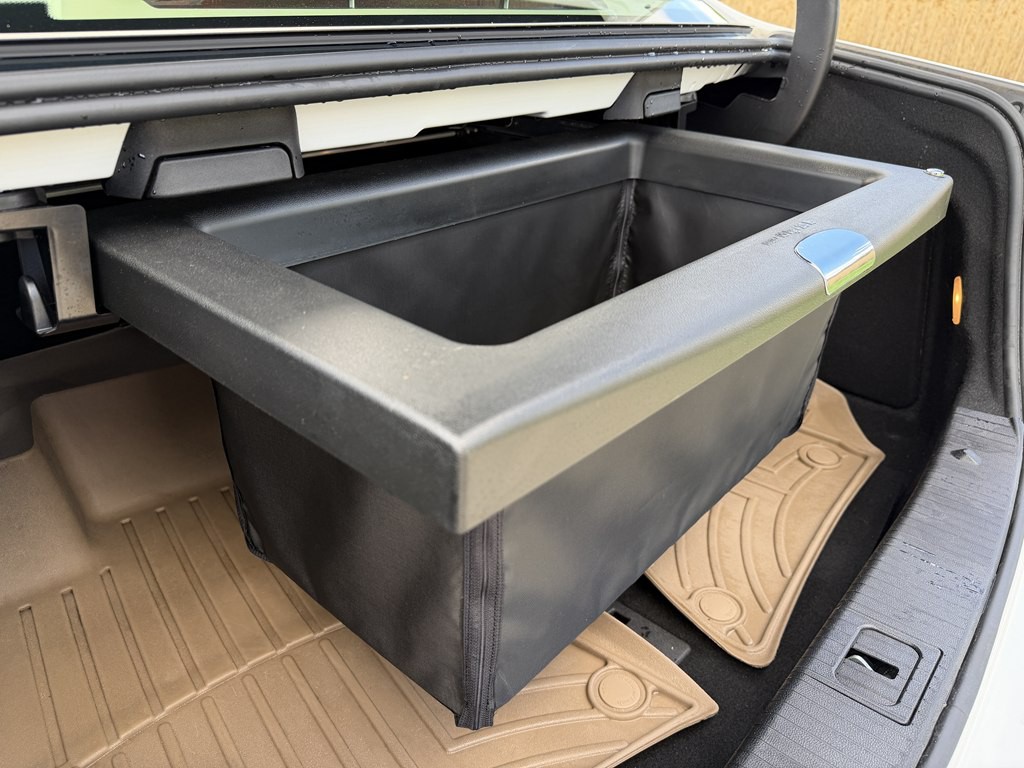 2016 Mercedes-Benz E-Class Image 45