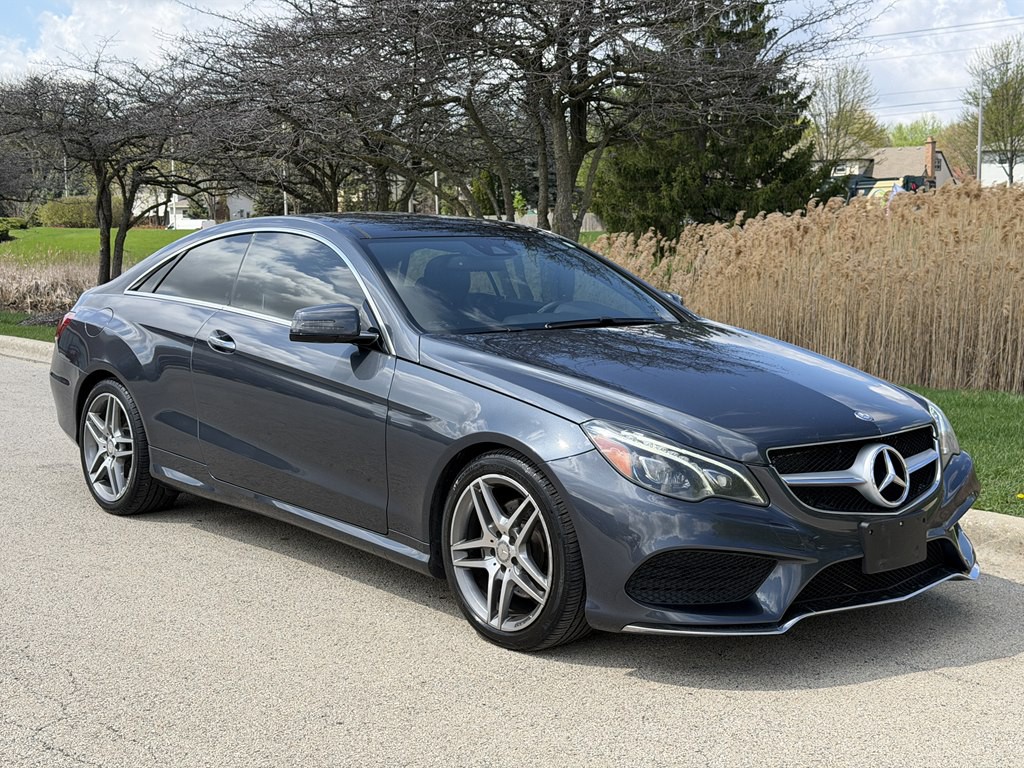 2016 Mercedes-Benz E-Class Image 3