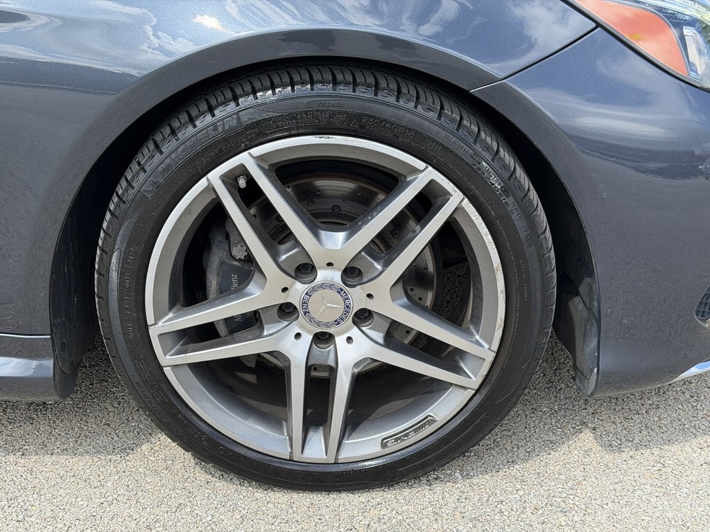 2016 Mercedes-Benz E-Class Image 11