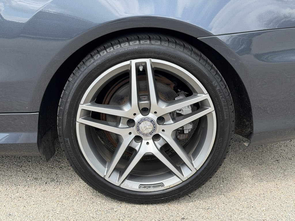 2016 Mercedes-Benz E-Class Image 12