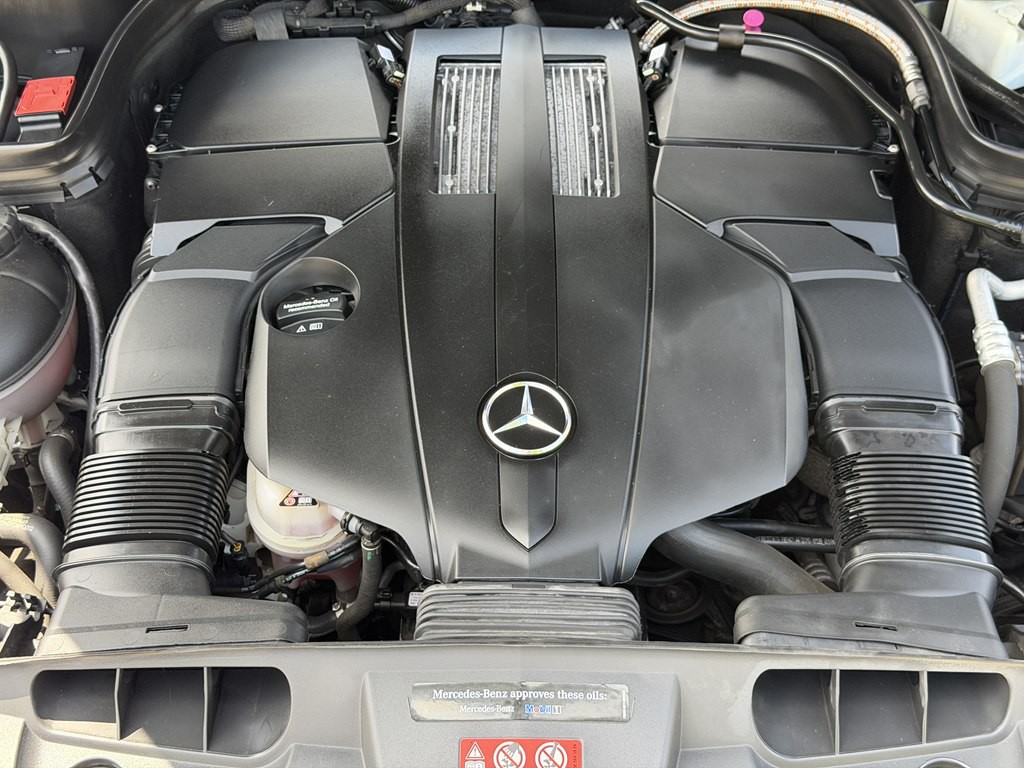 2016 Mercedes-Benz E-Class Image 19