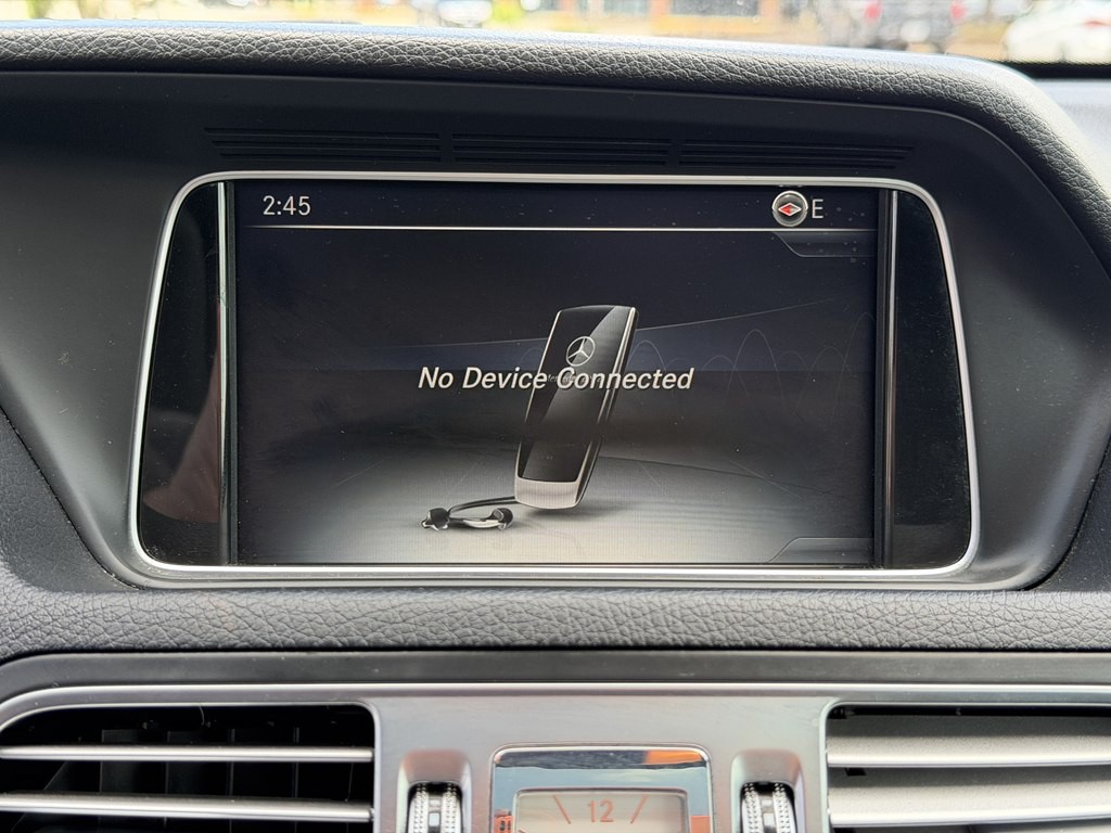 2016 Mercedes-Benz E-Class Image 39