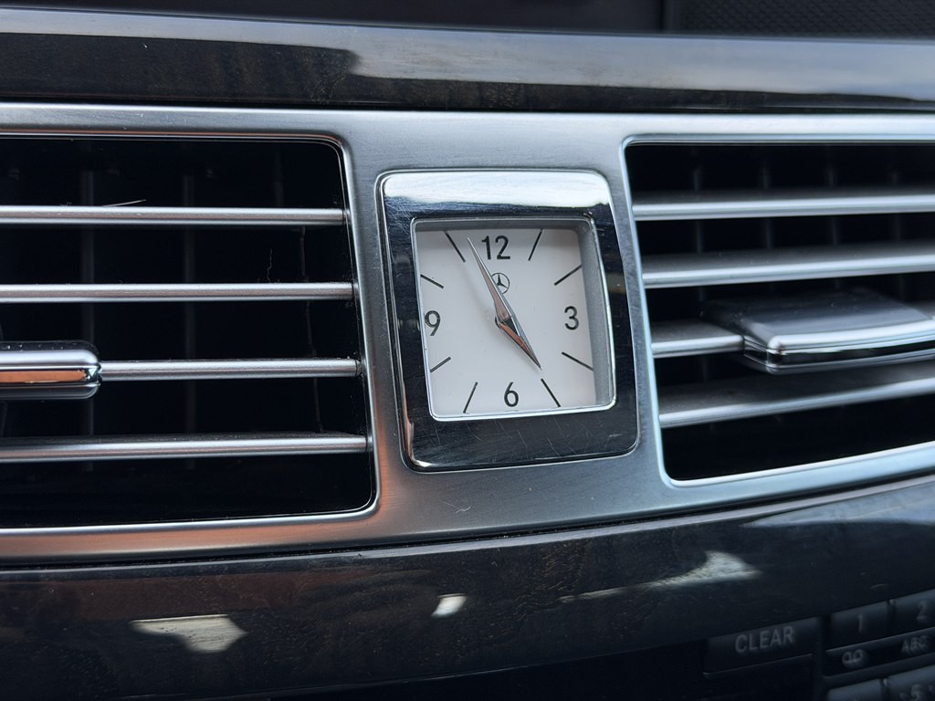 2012 Mercedes-Benz CLS-Class Image 24