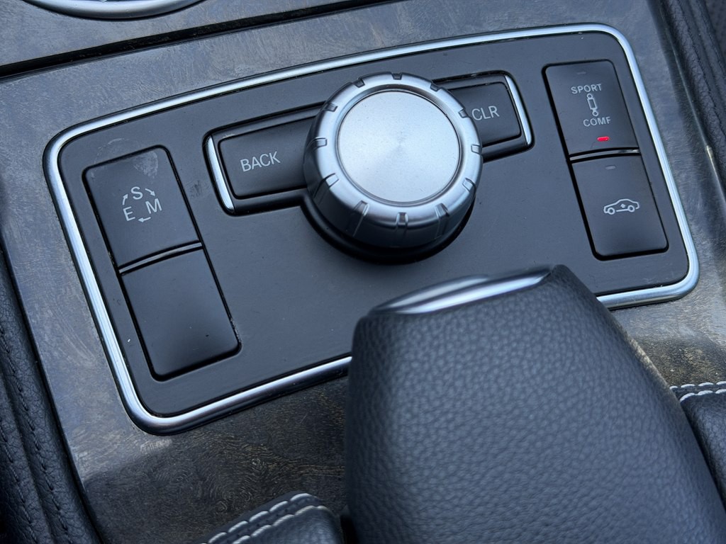2012 Mercedes-Benz CLS-Class Image 25