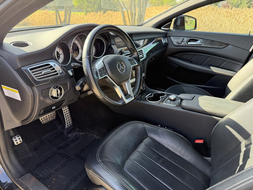 2012 Mercedes-Benz CLS-Class Image 26