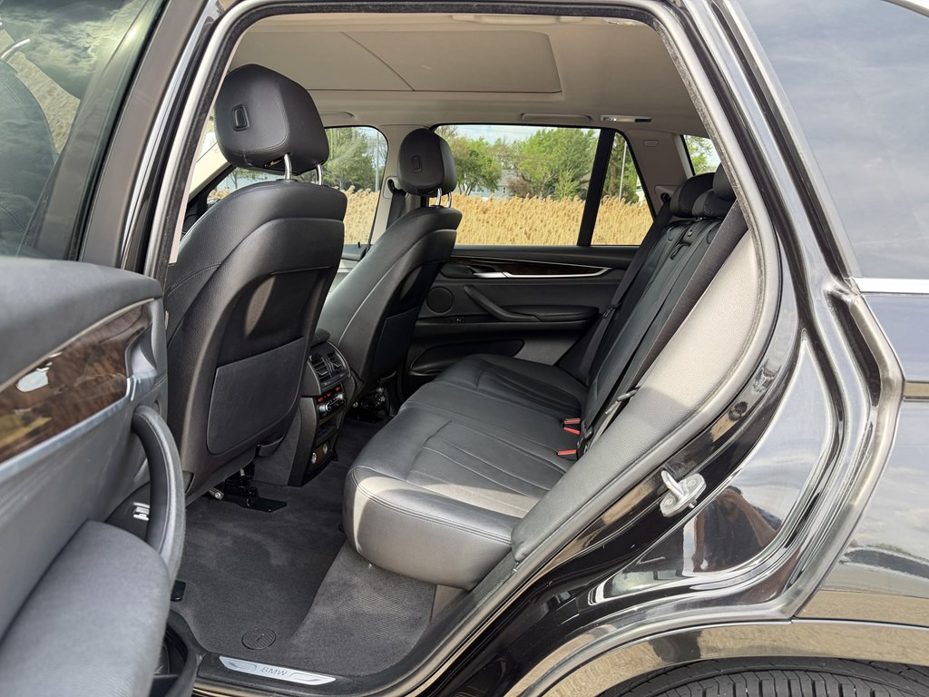 2015 BMW X5 Image 57