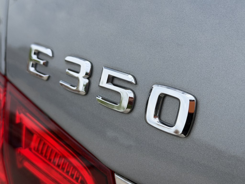 2014 Mercedes-Benz E-Class Image 9