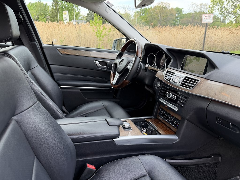 2014 Mercedes-Benz E-Class Image 37