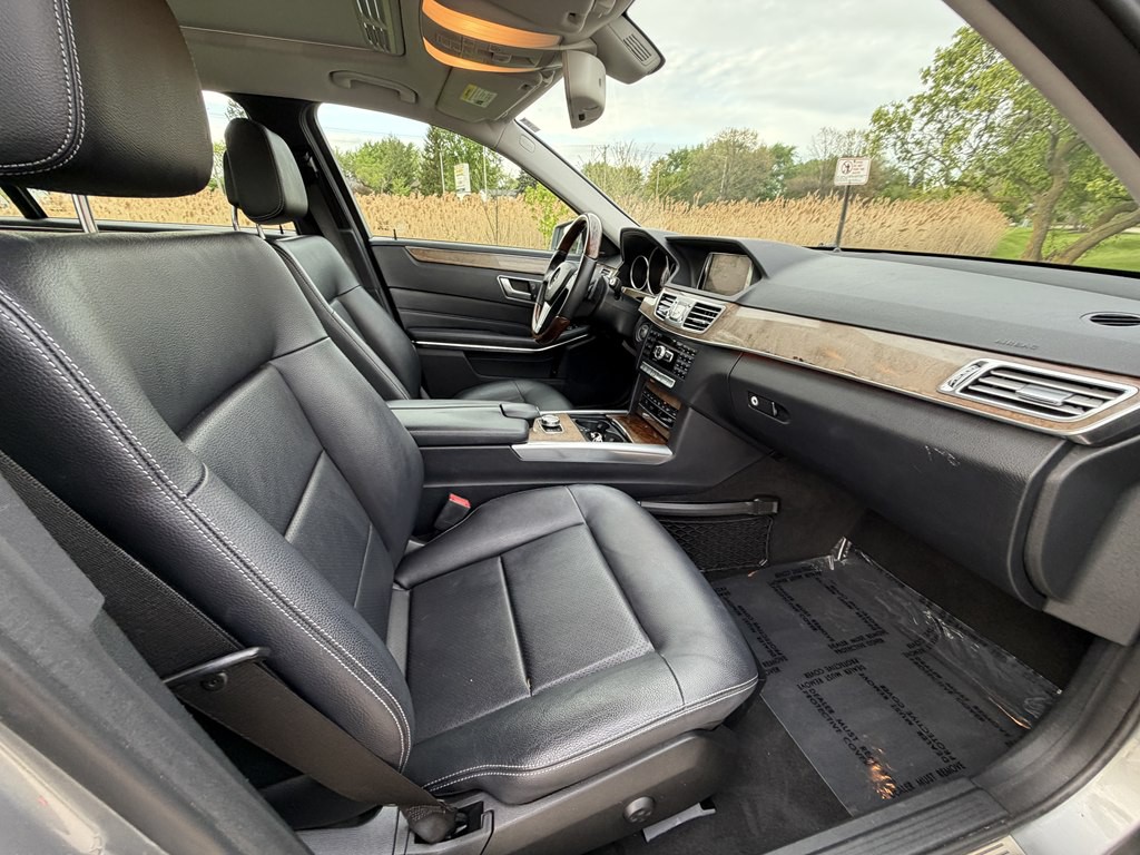2014 Mercedes-Benz E-Class Image 38