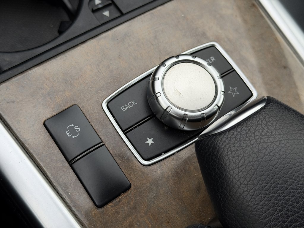 2014 Mercedes-Benz E-Class Image 55