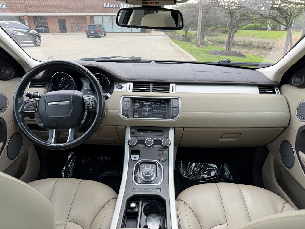 2015 Land Rover Range Rover Evoque Image 22
