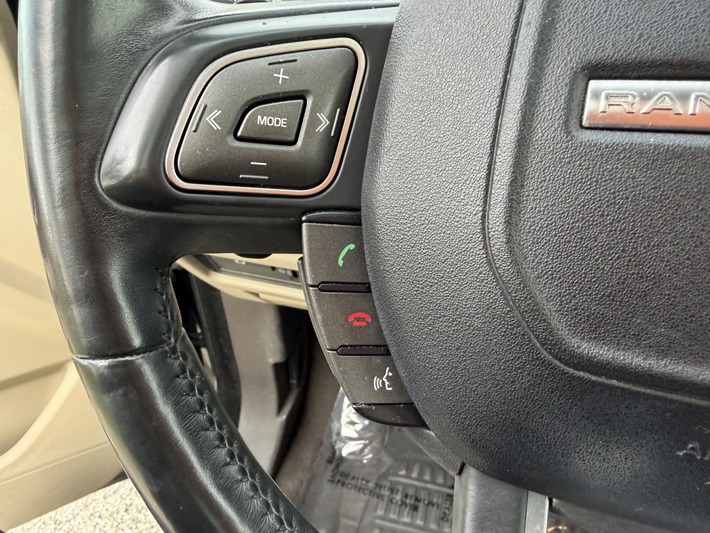 2015 Land Rover Range Rover Evoque Image 45