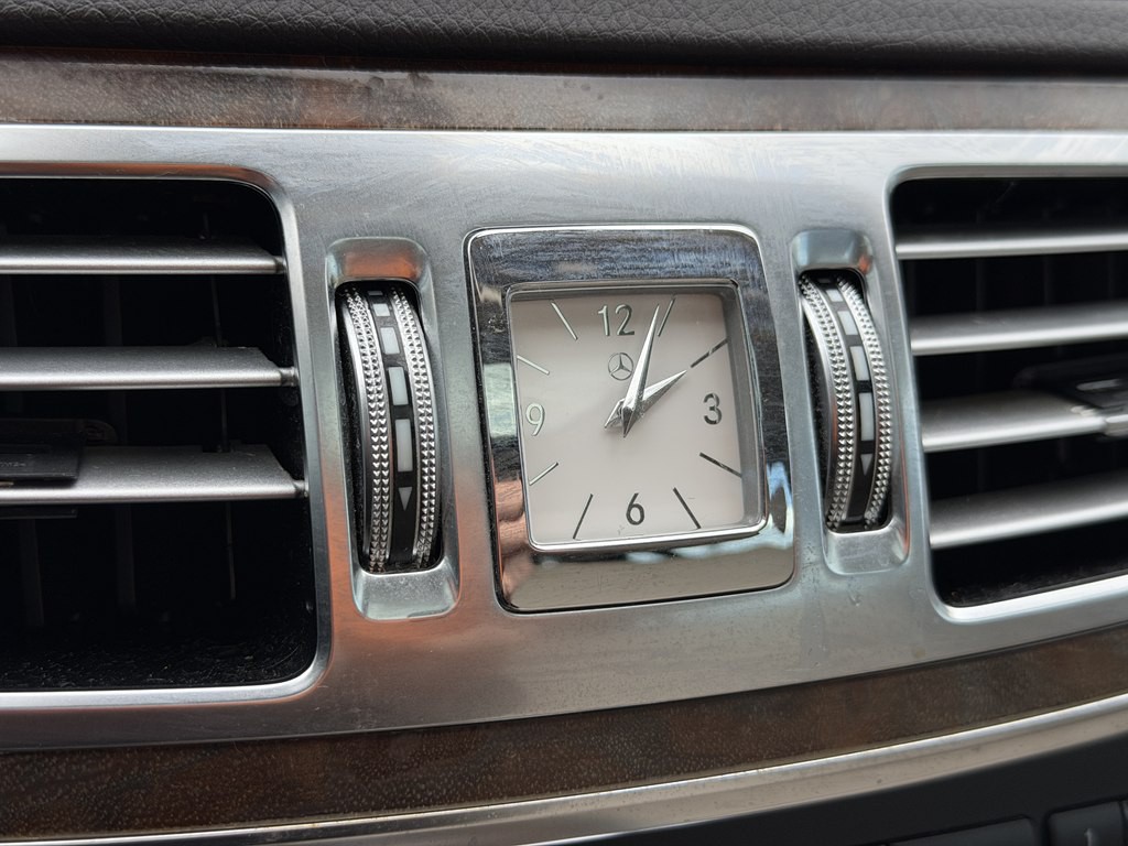 2014 Mercedes-Benz E-Class Image 31