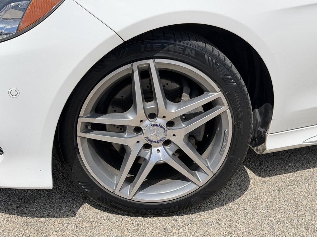 2014 Mercedes-Benz E-Class Image 11