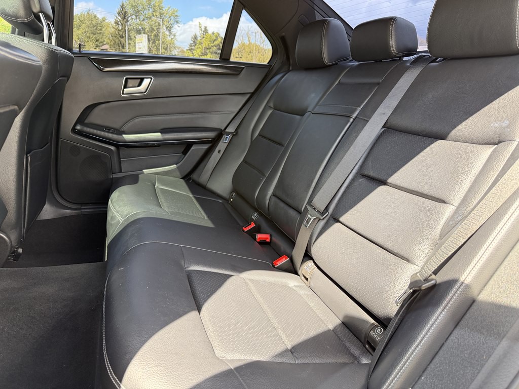 2014 Mercedes-Benz E-Class Image 35