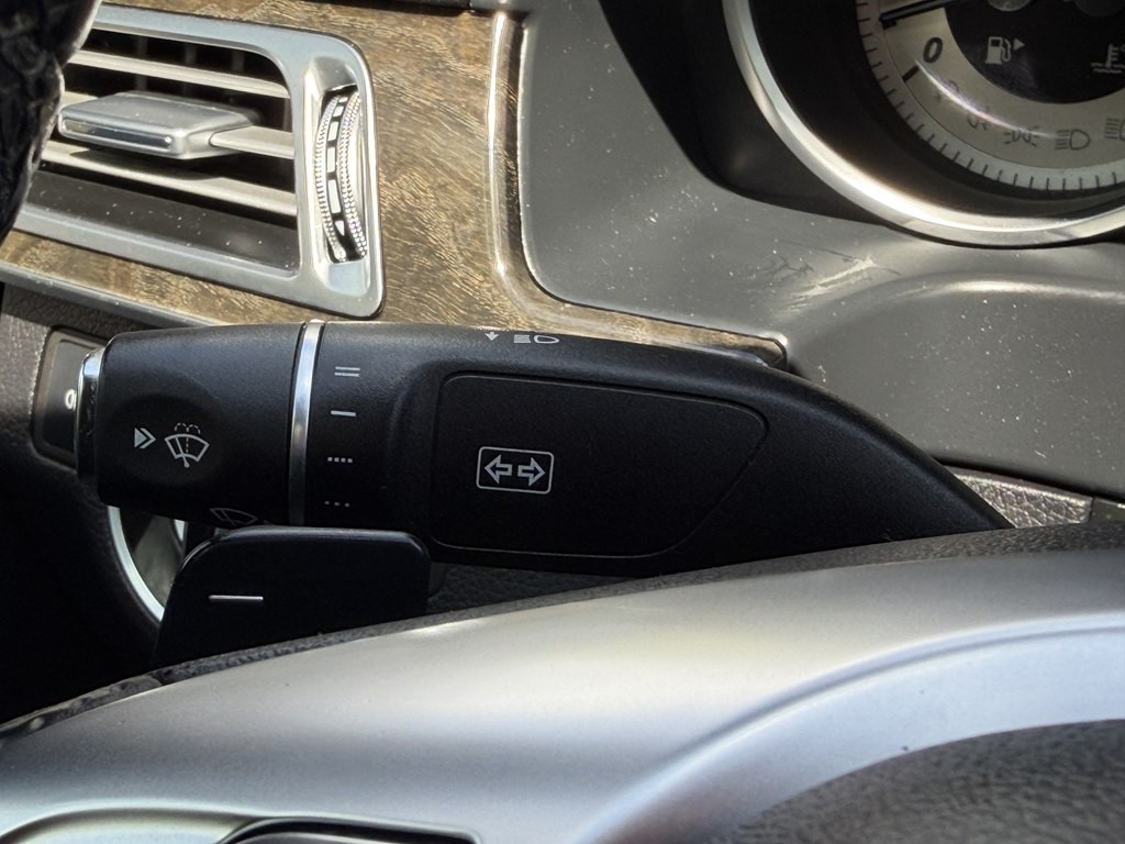 2014 Mercedes-Benz E-Class Image 50