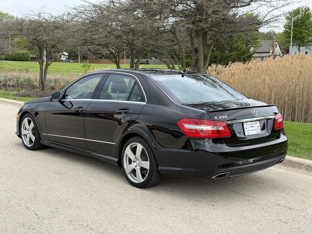 2011 Mercedes-Benz E-Class Image 4