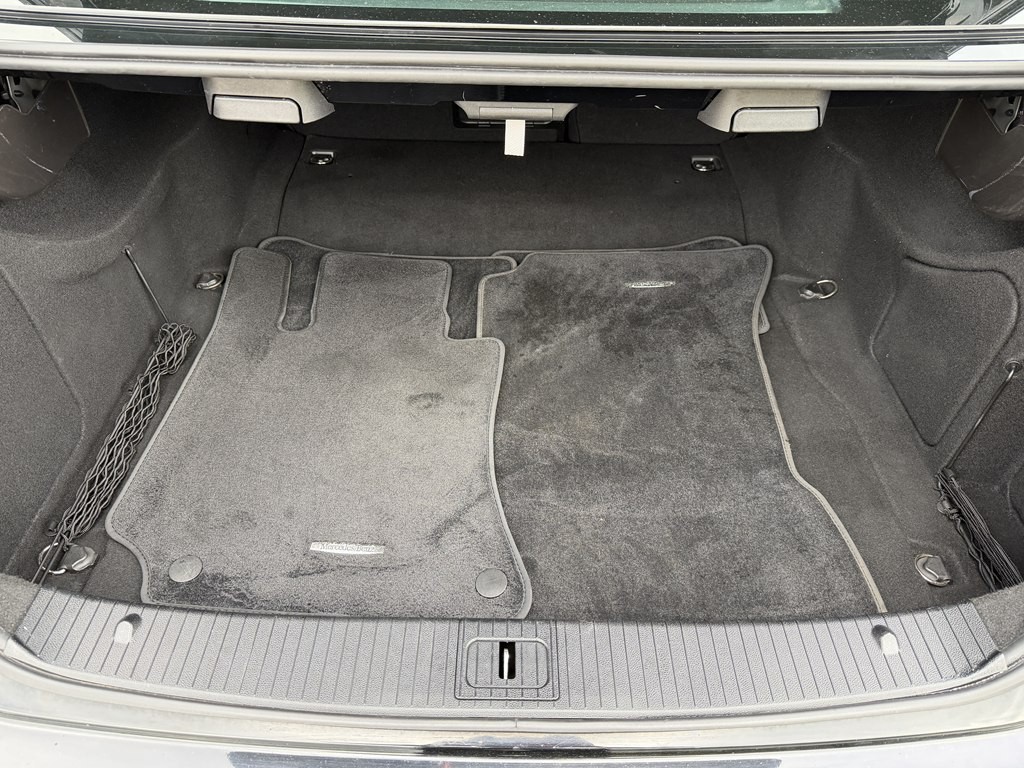 2011 Mercedes-Benz E-Class Image 21