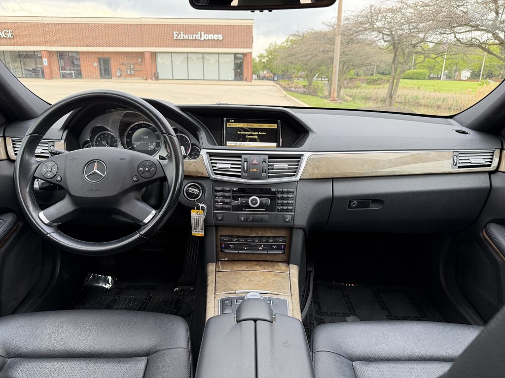 2011 Mercedes-Benz E-Class Image 22