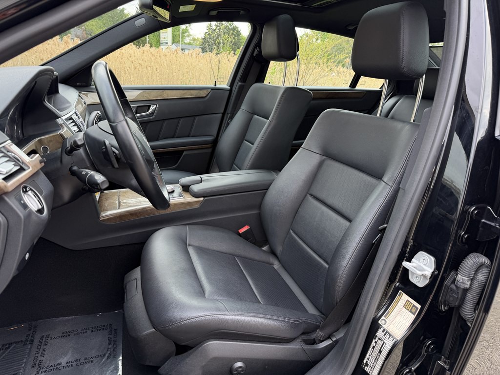 2011 Mercedes-Benz E-Class Image 27