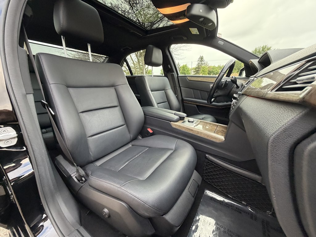 2011 Mercedes-Benz E-Class Image 36