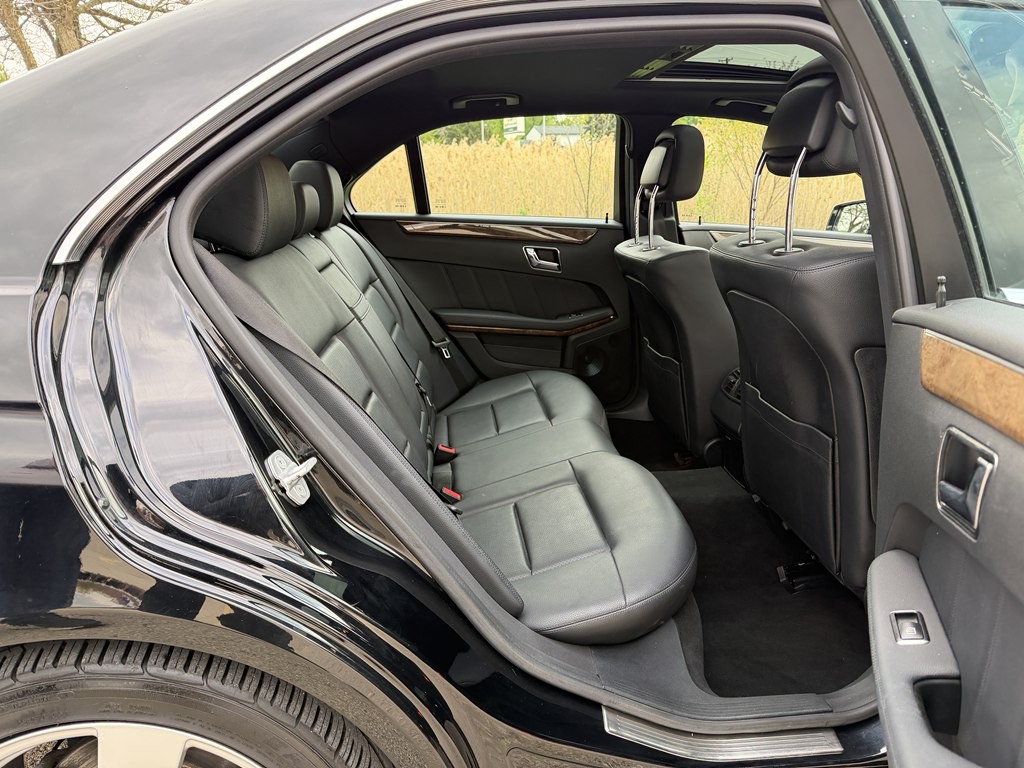 2011 Mercedes-Benz E-Class Image 44