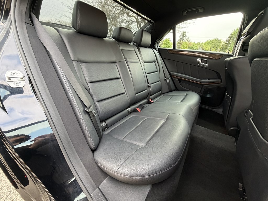 2011 Mercedes-Benz E-Class Image 45