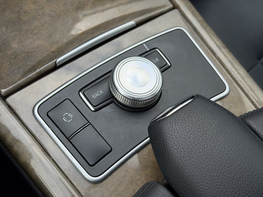 2011 Mercedes-Benz E-Class Image 47