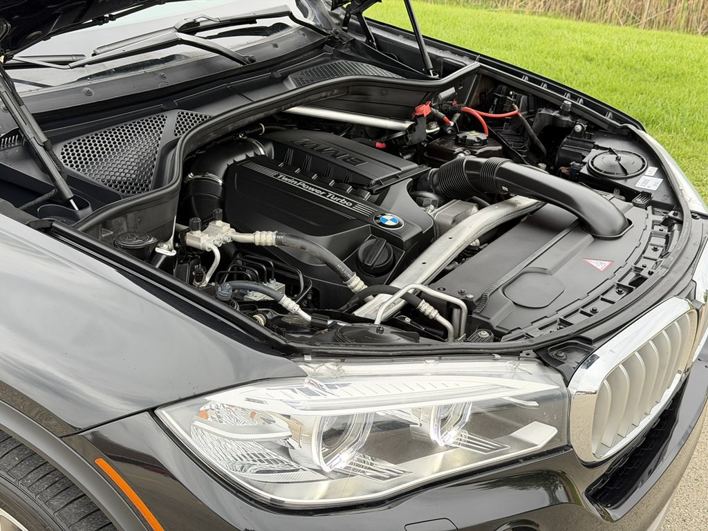 2015 BMW X5 Image 17